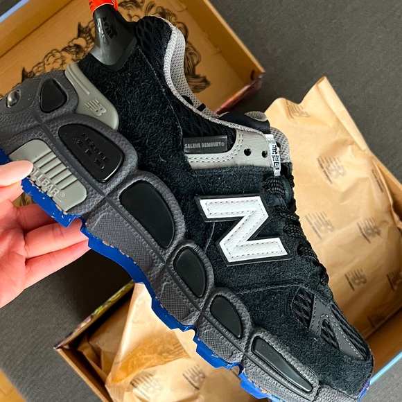 New Balance 574 Yurt - Picture 1 of 3